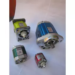 Гідромотори Sauer Danfoss серії OMM, OMR, OMS, OMT, OMV